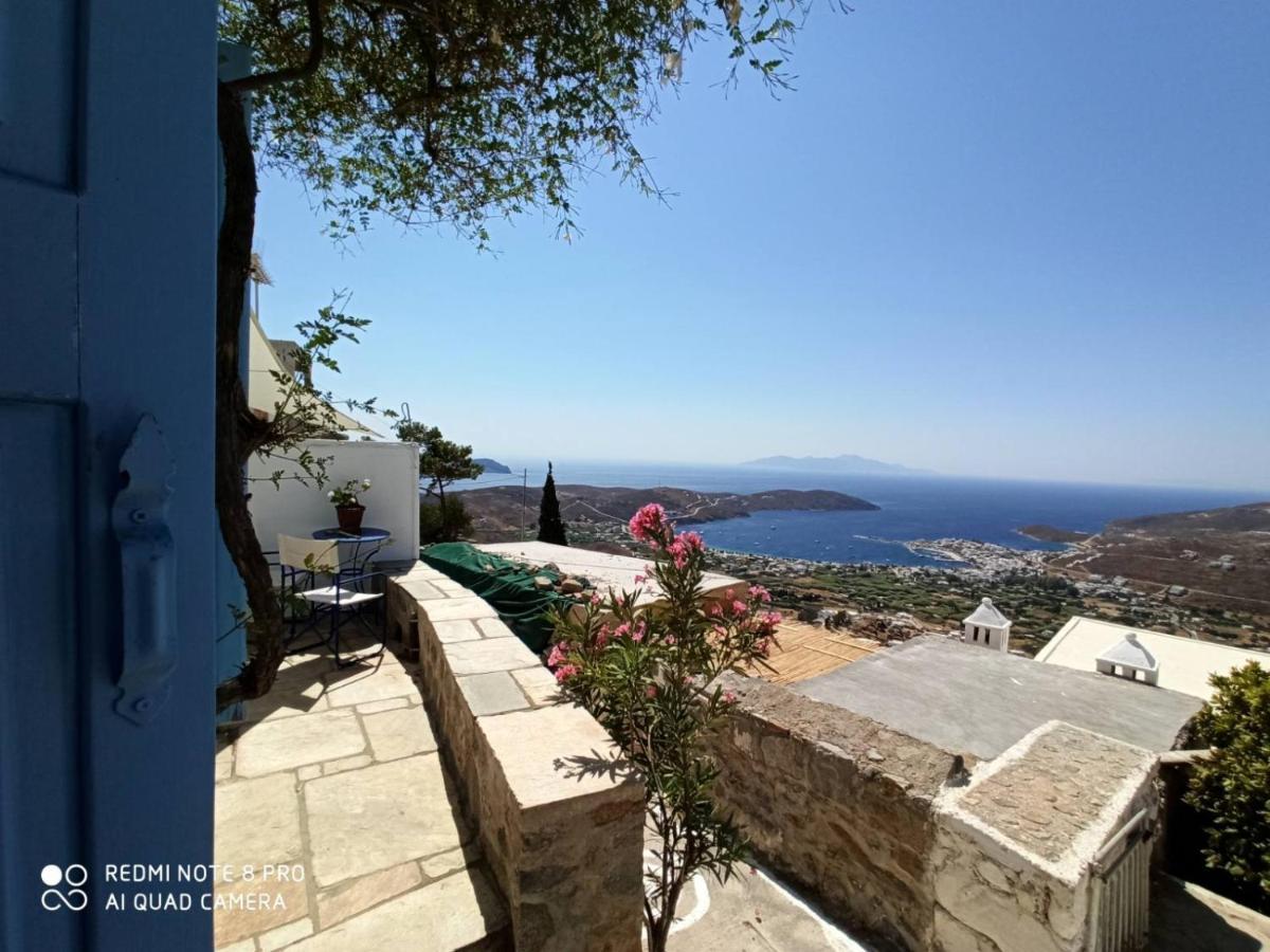 Traditional Stone House With Breathtaking View Serifos Town Luaran gambar