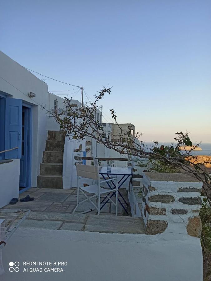 Traditional Stone House With Breathtaking View Serifos Town Luaran gambar